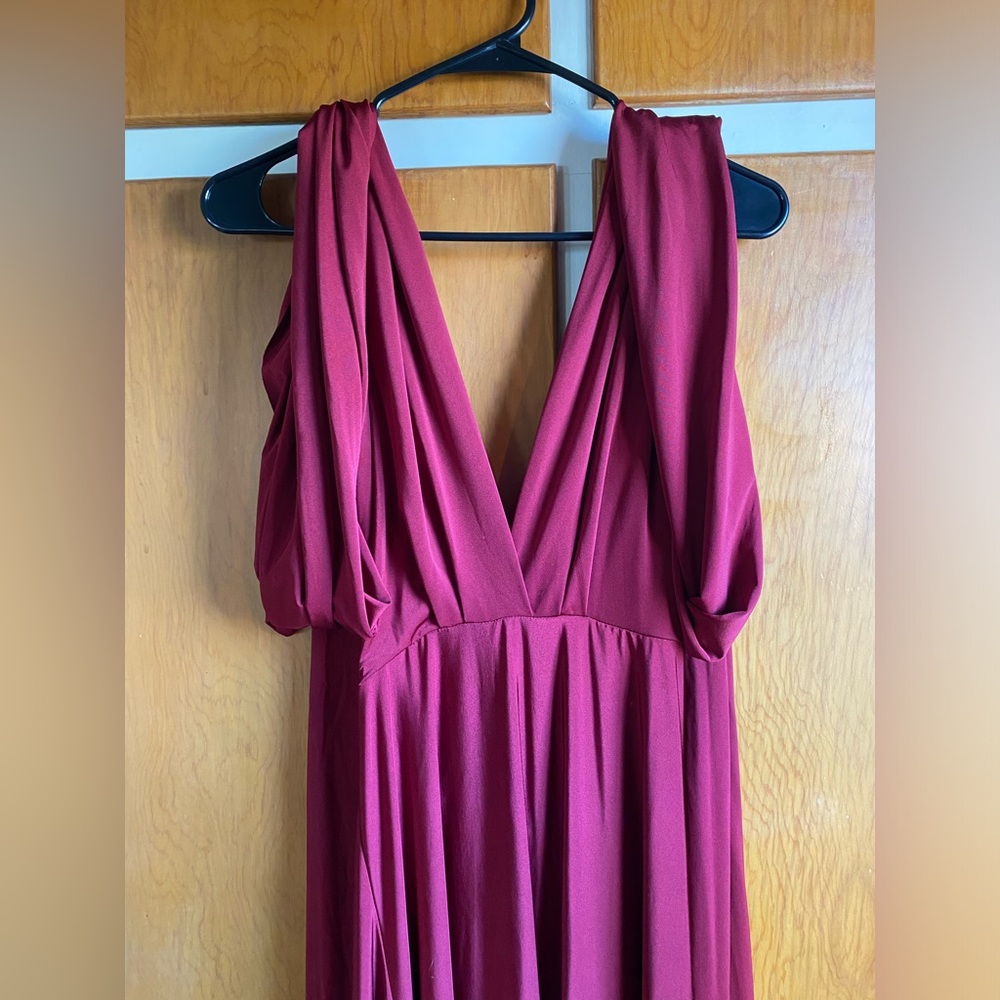 Lulu’s wine red magenta convertible dress size L